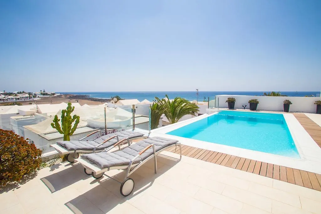 Alexia Beach بلايا هوندا